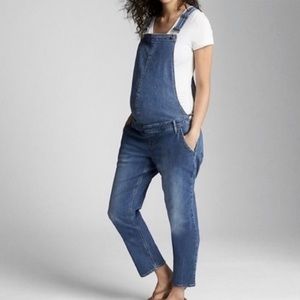 🚨SALE🚨 NWOT Gap Denim Maternity Womens Blue Jean Overalls Sz S (4-6)